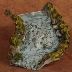 * Cascata Curva Sx Per Presepe 27,5X14X4Cm